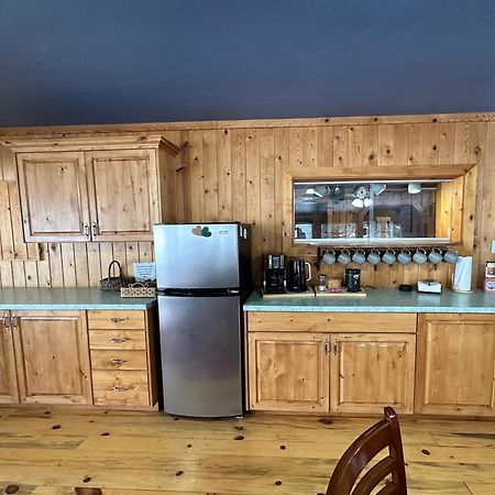 Mount Peale Country Inn La Sal Екстер'єр фото