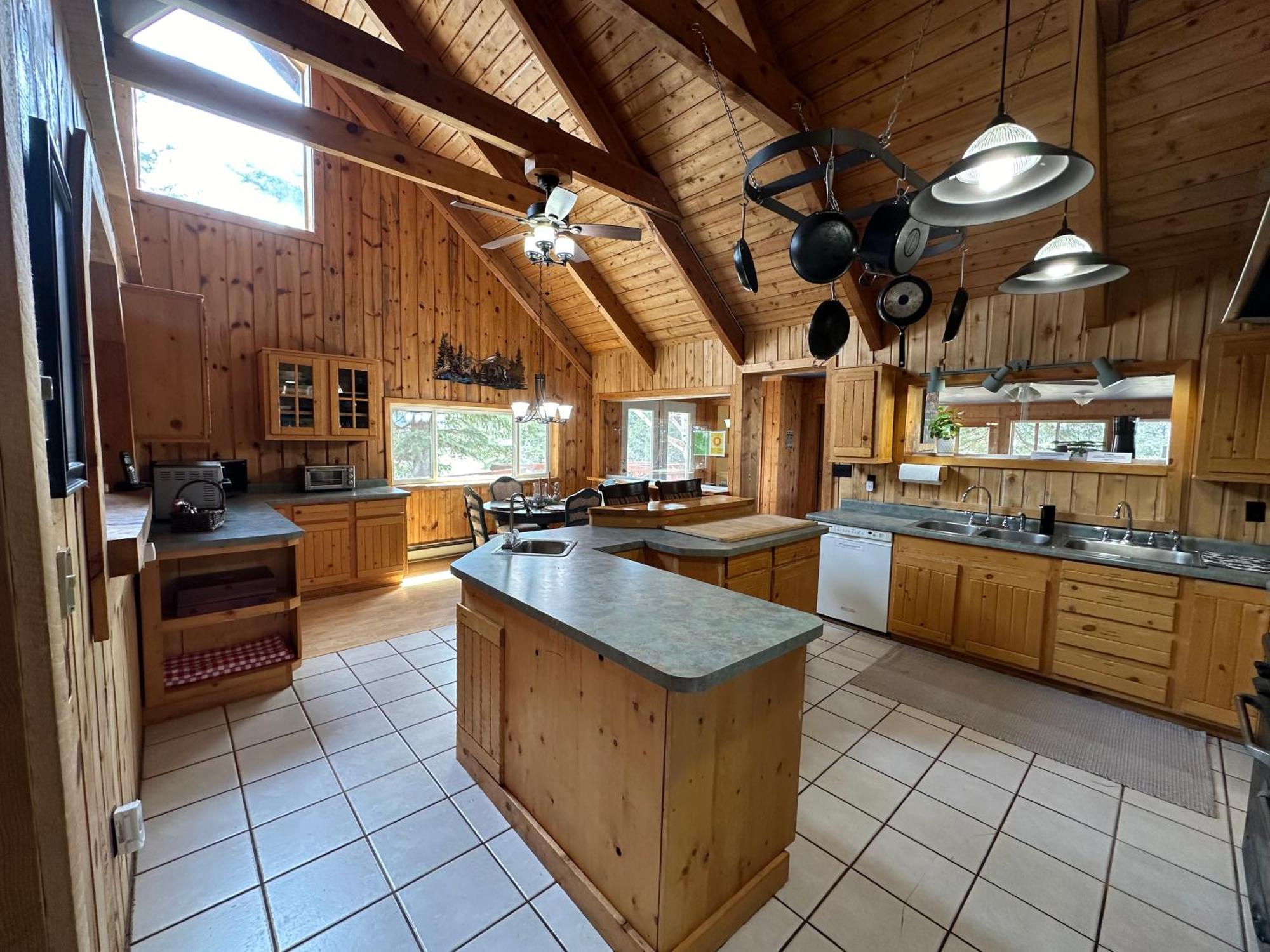Mount Peale Country Inn La Sal Екстер'єр фото