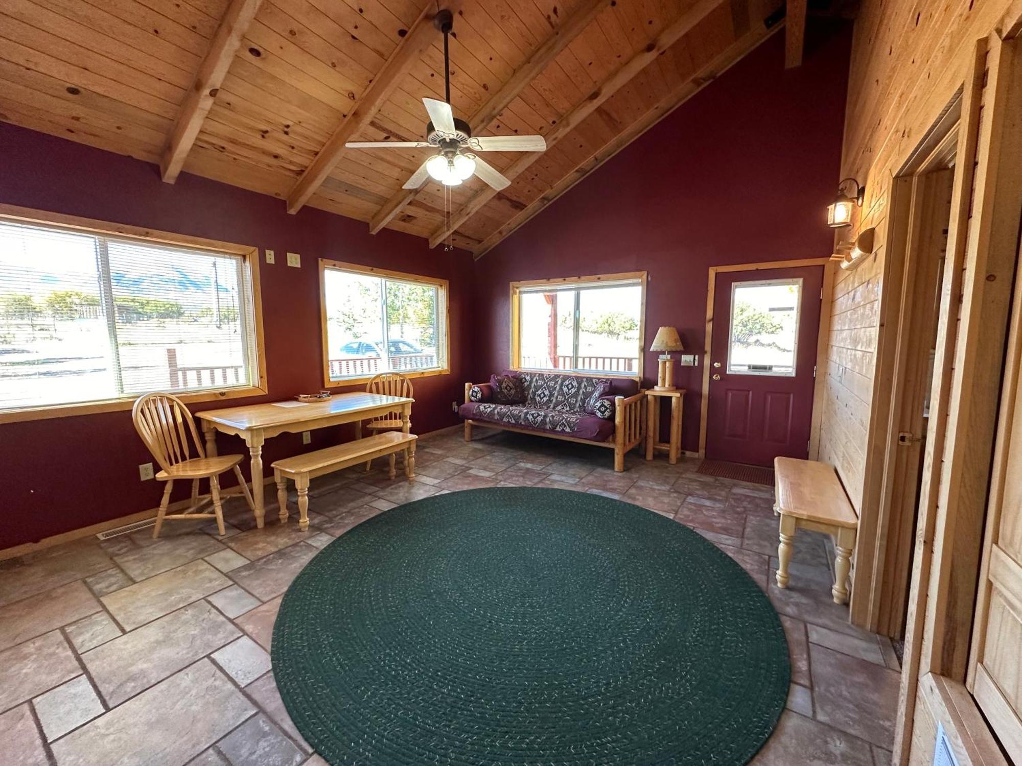 Mount Peale Country Inn La Sal Екстер'єр фото