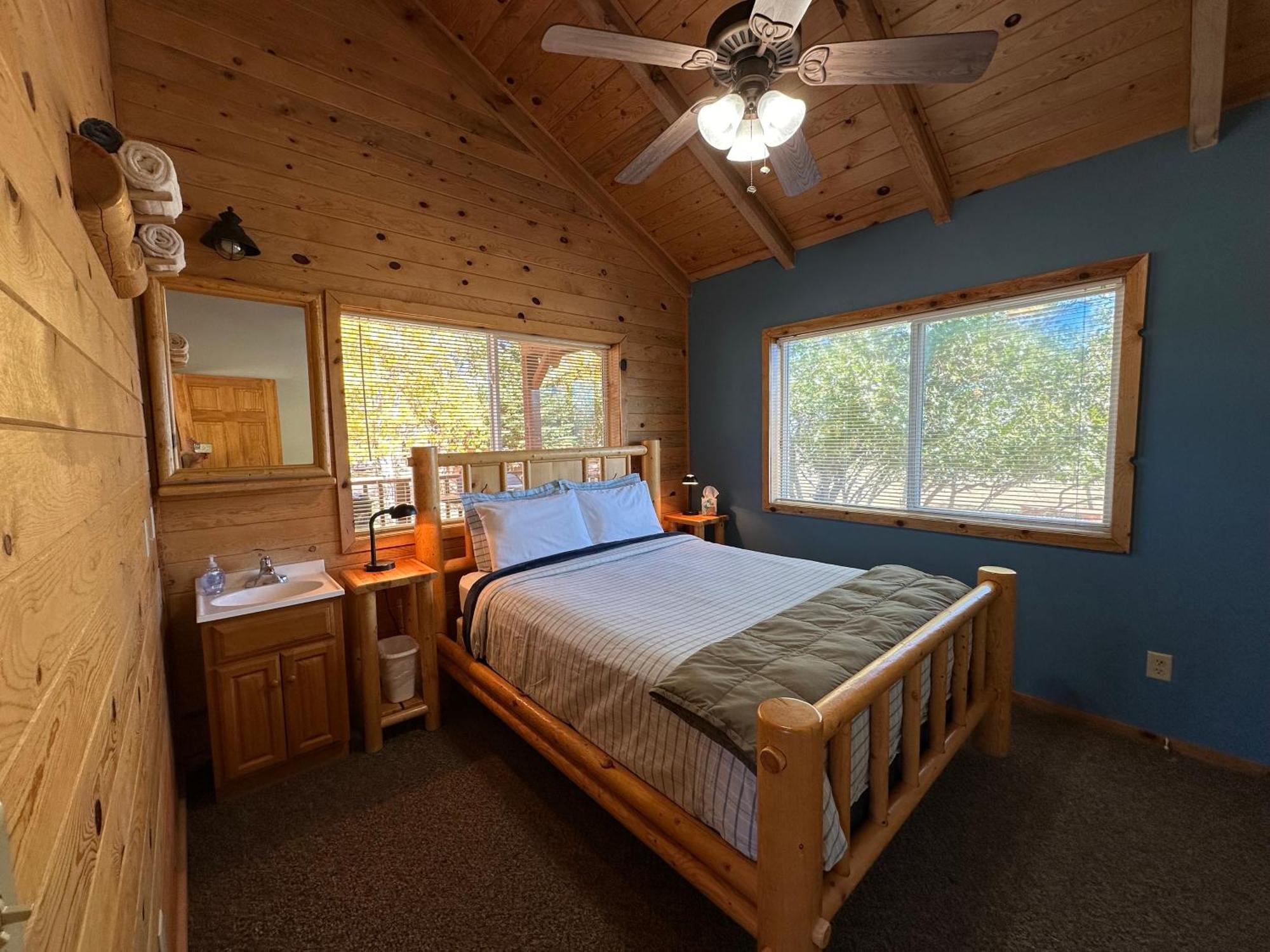 Mount Peale Country Inn La Sal Екстер'єр фото