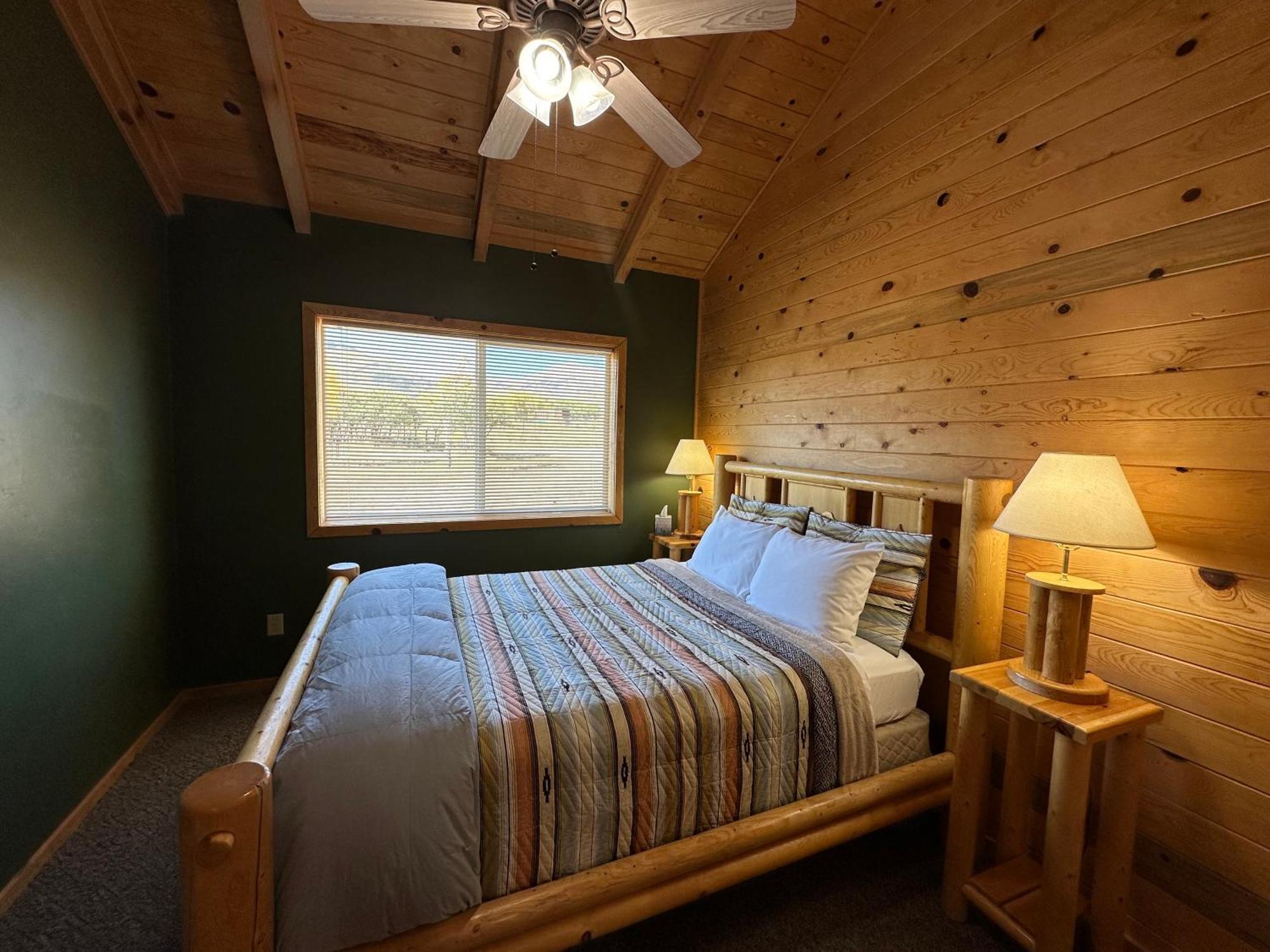 Mount Peale Country Inn La Sal Екстер'єр фото